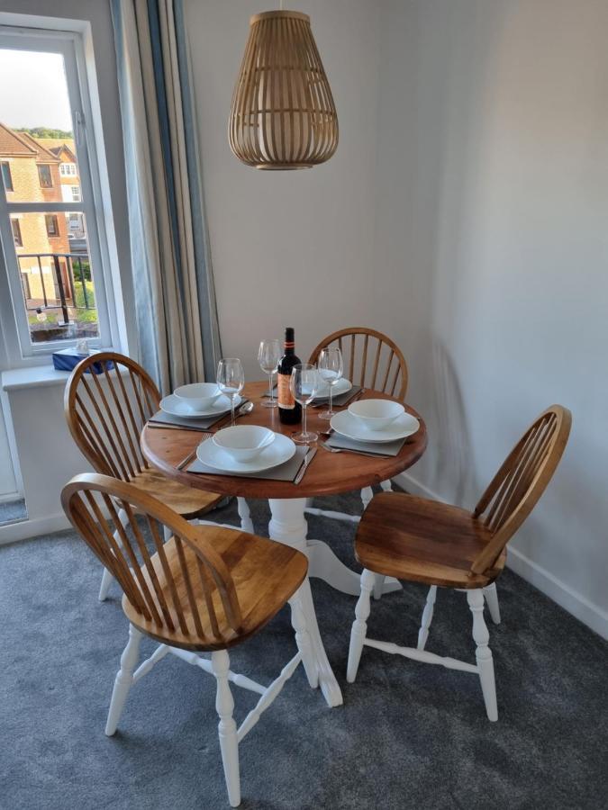 דירות סוואנאייג' Hightide - 2 Bed With Parking, Balcony & Sea View. מראה חיצוני תמונה