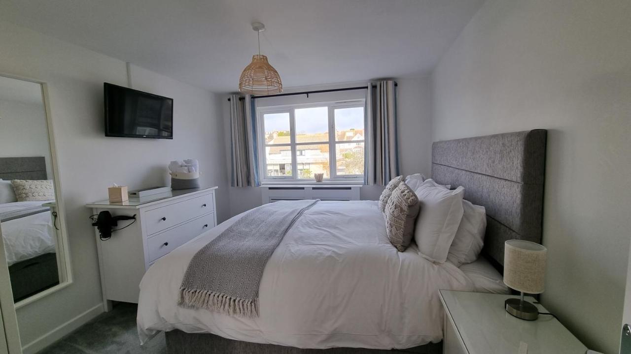 דירות סוואנאייג' Hightide - 2 Bed With Parking, Balcony & Sea View. מראה חיצוני תמונה
