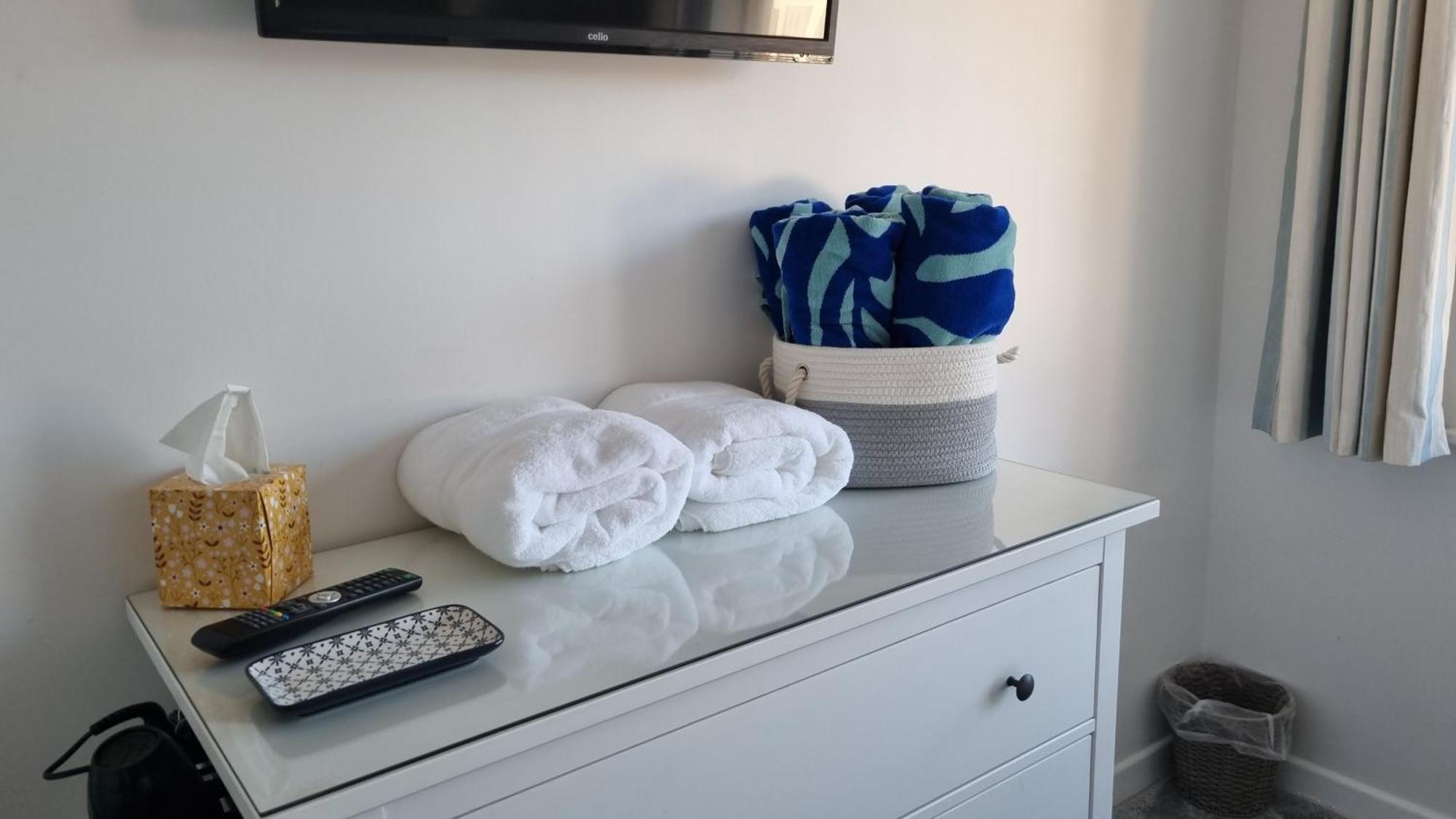 דירות סוואנאייג' Hightide - 2 Bed With Parking, Balcony & Sea View. מראה חיצוני תמונה